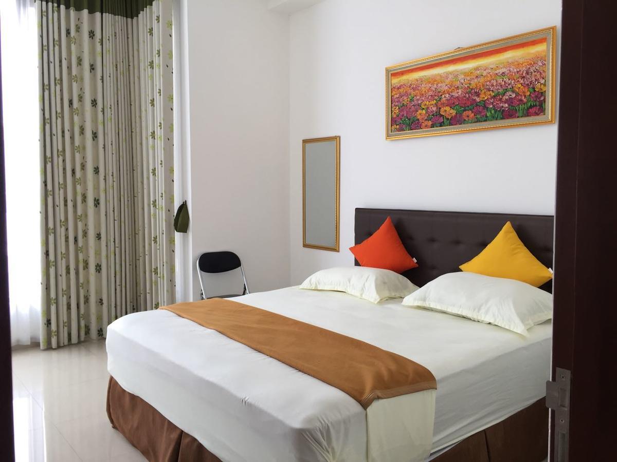 Padma Laguna Guesthouse Baturetno Ngoại thất bức ảnh